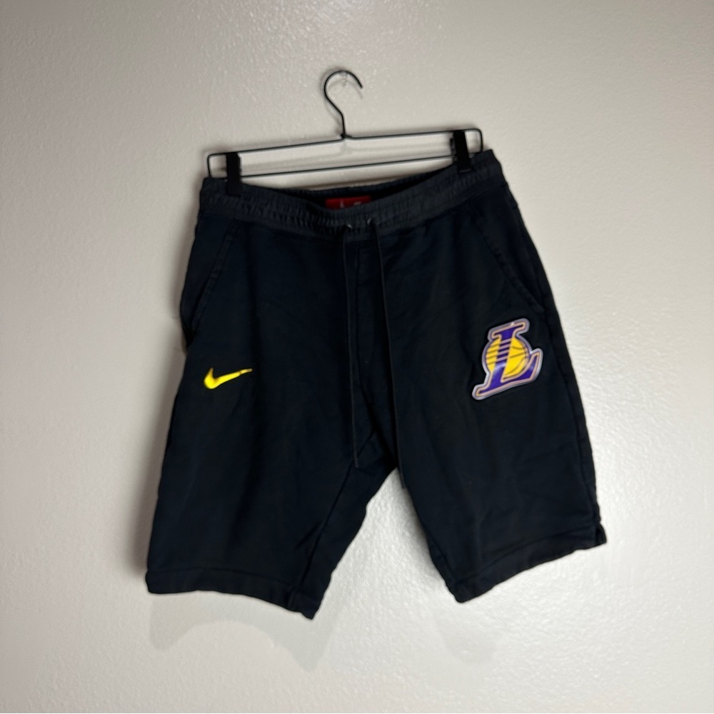 Los Angeles Lakers Nike Shorts Size Large